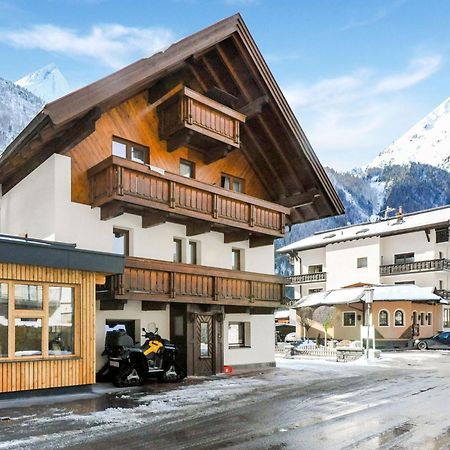 Comfortable Apartment In L Ngenfeld With Ski Storage Längenfeld Extérieur photo