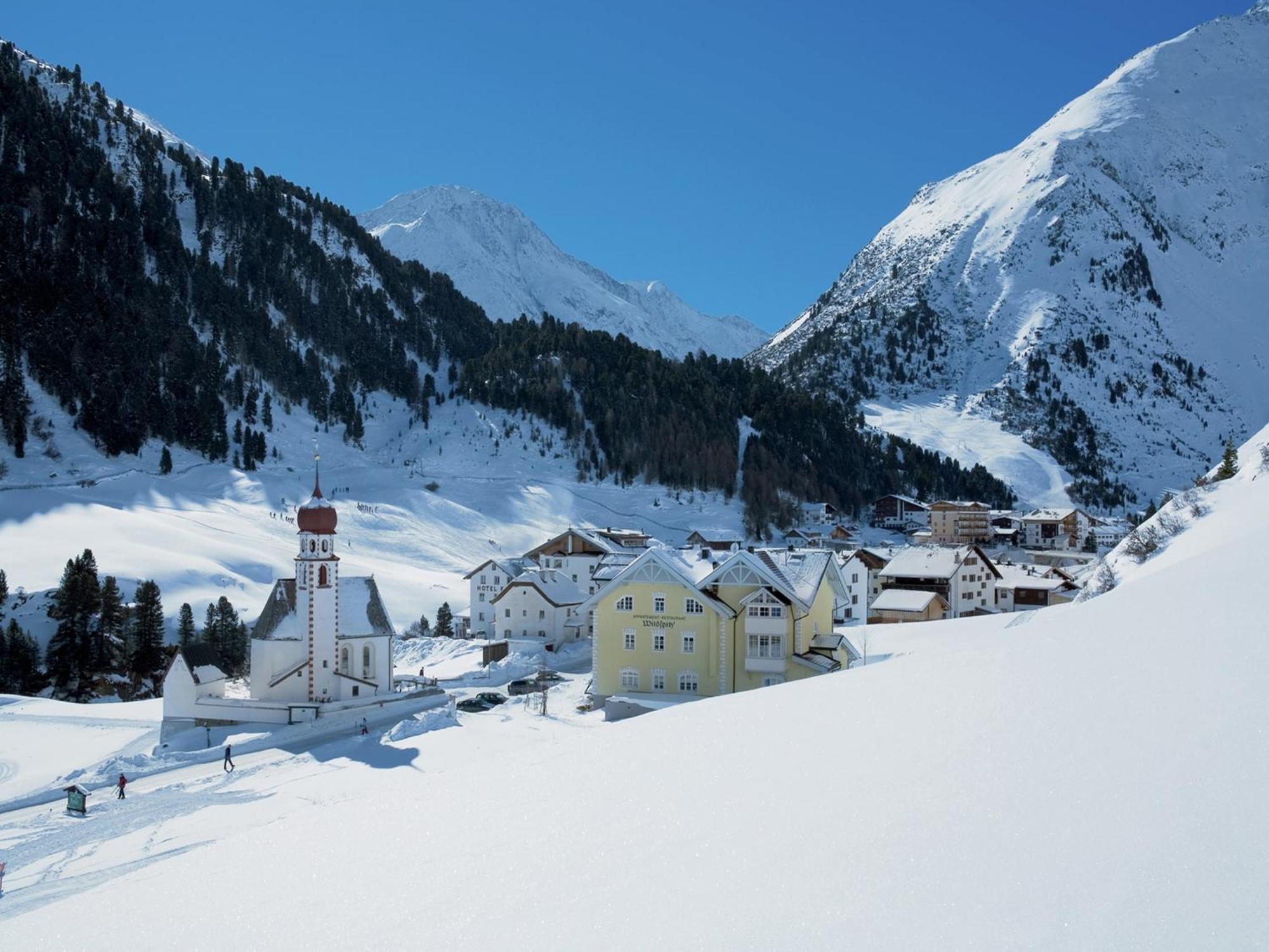 Comfortable Apartment In L Ngenfeld With Ski Storage Längenfeld Extérieur photo