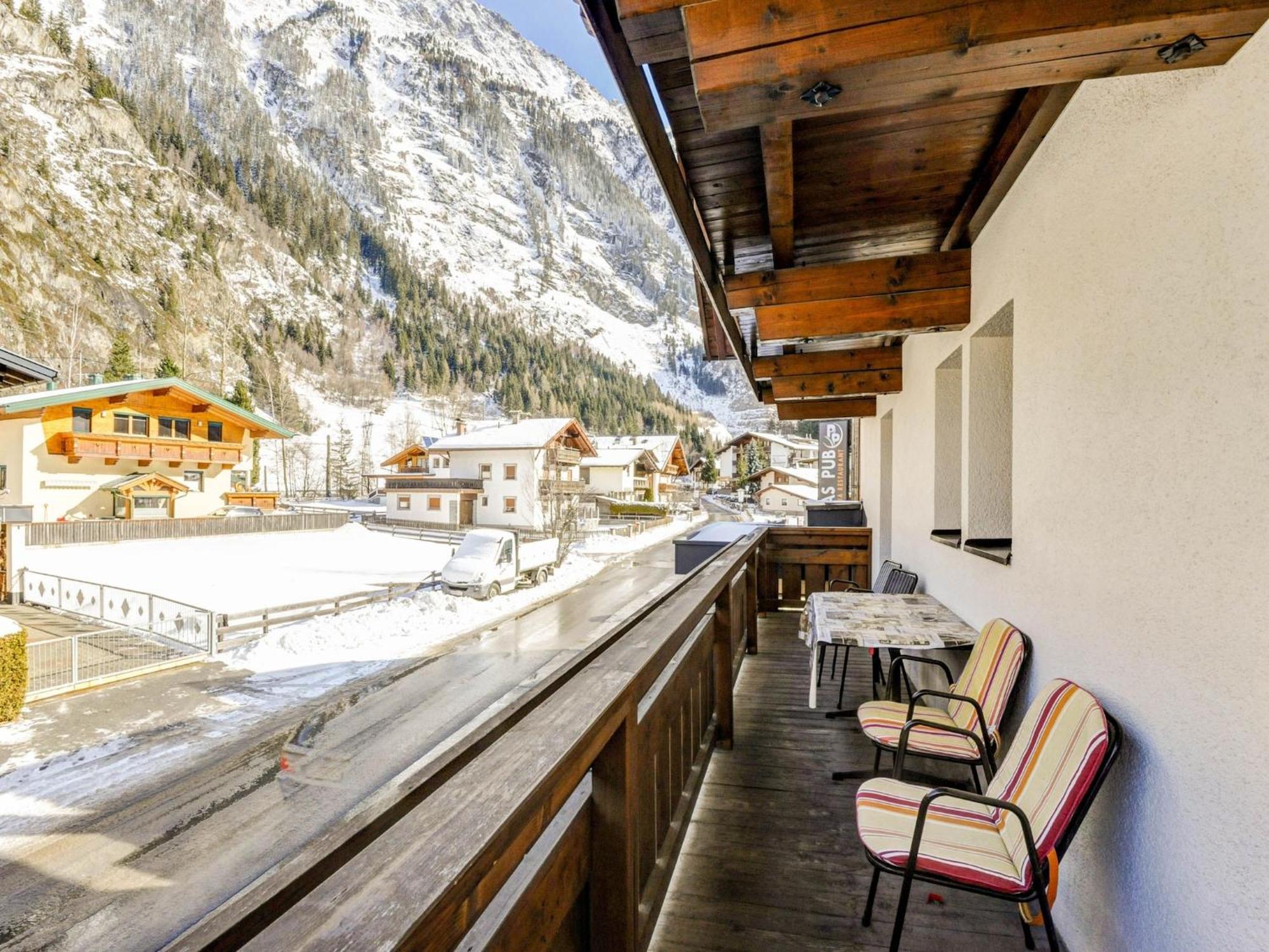 Comfortable Apartment In L Ngenfeld With Ski Storage Längenfeld Extérieur photo